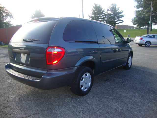 2006 Dodge Grand Caravan SE