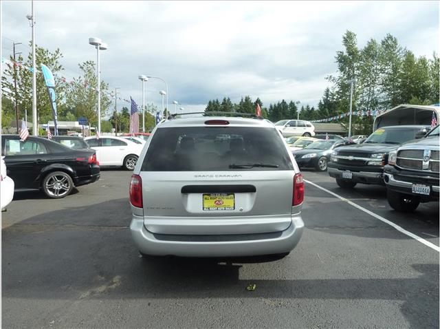 2006 Dodge Grand Caravan SRT8 D Coupe