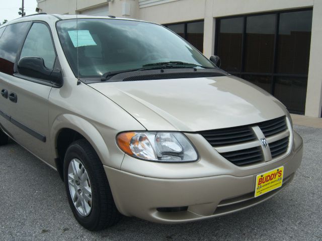 2006 Dodge Grand Caravan SE