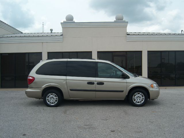 2006 Dodge Grand Caravan SE