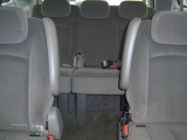 2006 Dodge Grand Caravan SE