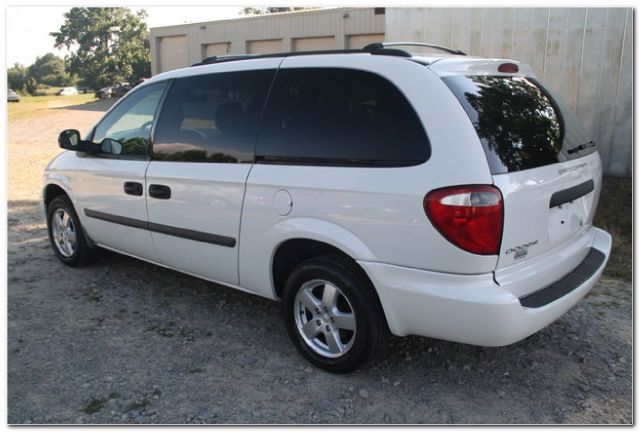 2006 Dodge Grand Caravan SE