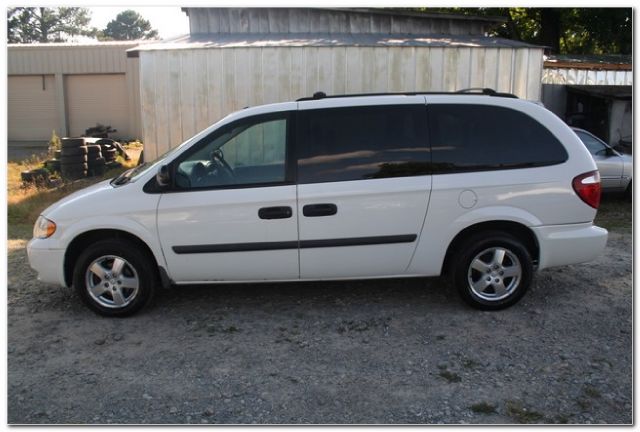 2006 Dodge Grand Caravan SE