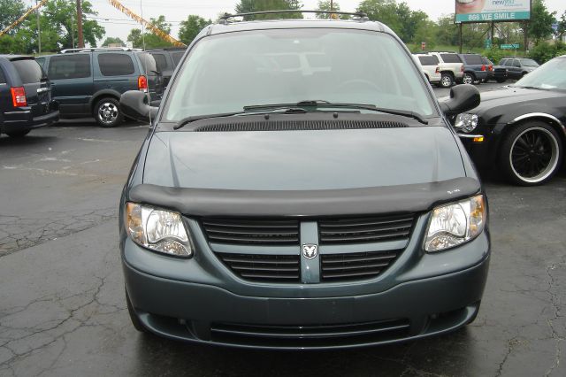 2006 Dodge Grand Caravan SE