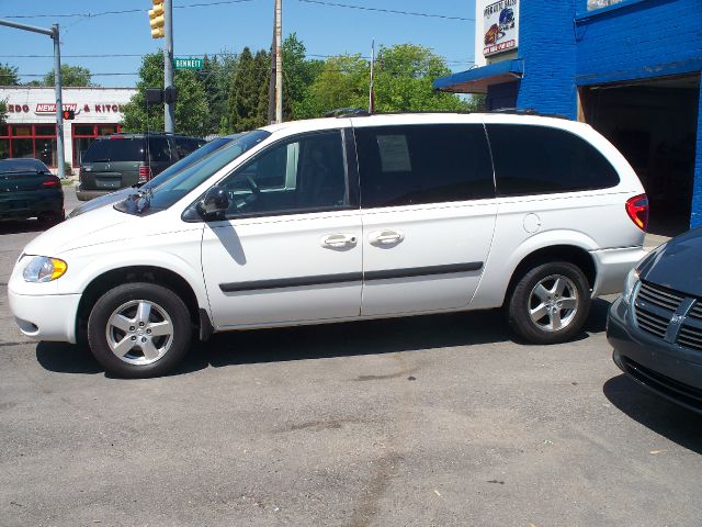 2006 Dodge Grand Caravan SE