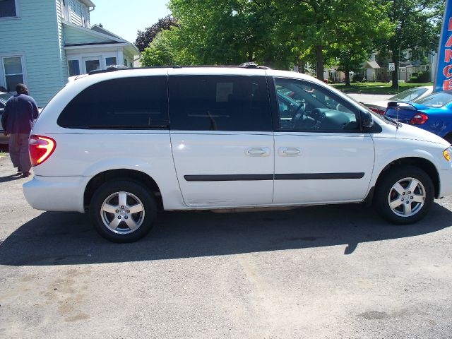 2006 Dodge Grand Caravan SE