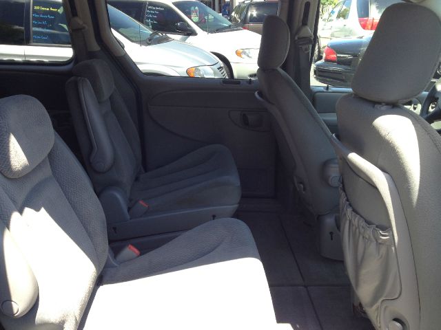 2006 Dodge Grand Caravan SE