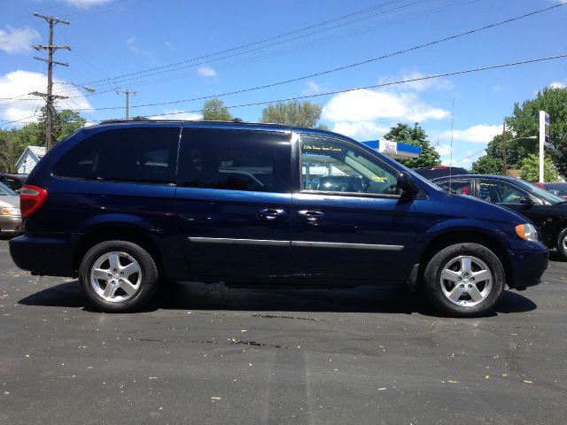 2006 Dodge Grand Caravan SE