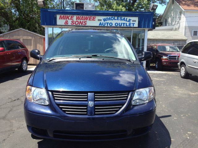 2006 Dodge Grand Caravan SE