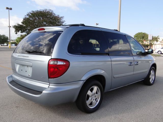 2006 Dodge Grand Caravan S