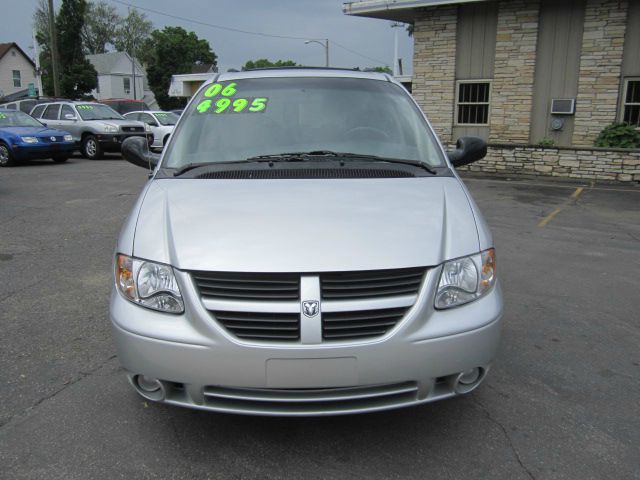 2006 Dodge Grand Caravan S