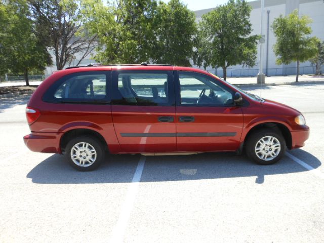 2006 Dodge Grand Caravan SE