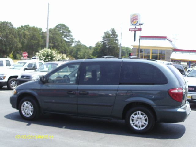 2006 Dodge Grand Caravan SE