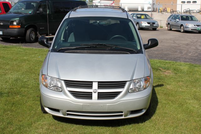 2006 Dodge Grand Caravan SE