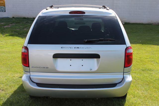 2006 Dodge Grand Caravan SE