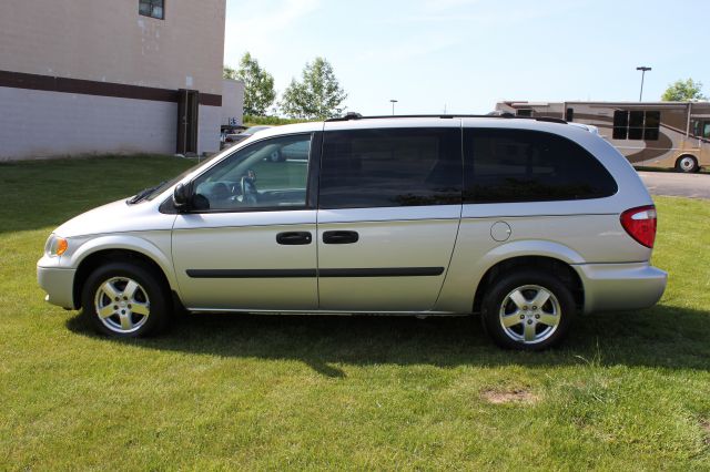 2006 Dodge Grand Caravan SE