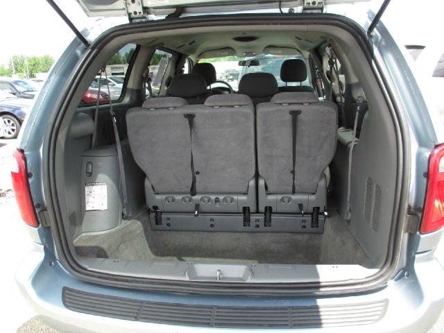 2006 Dodge Grand Caravan SE