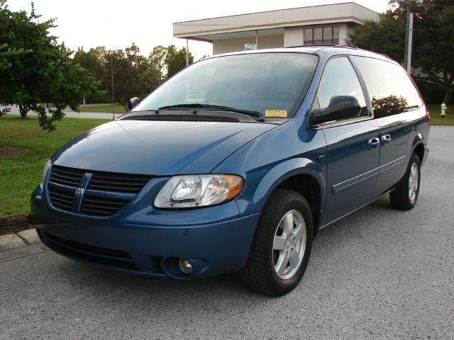 2006 Dodge Grand Caravan Luxury Edition