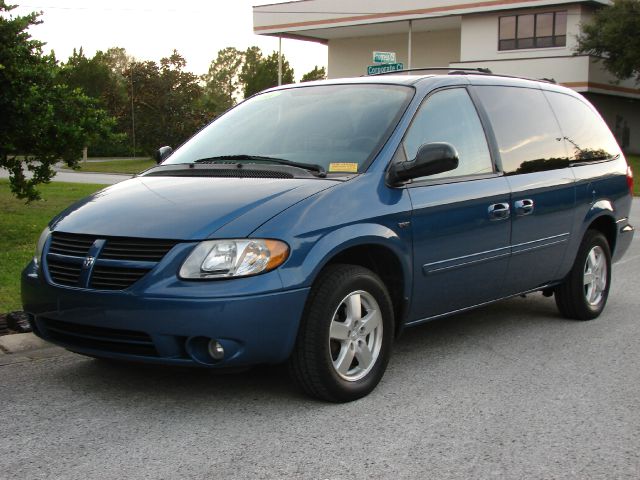 2006 Dodge Grand Caravan Luxury Edition