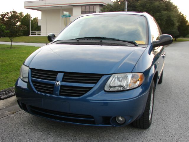 2006 Dodge Grand Caravan Luxury Edition