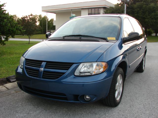 2006 Dodge Grand Caravan Luxury Edition