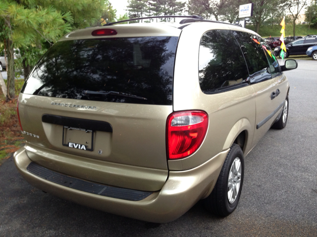 2006 Dodge Grand Caravan SE