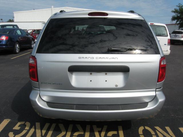 2006 Dodge Grand Caravan SE