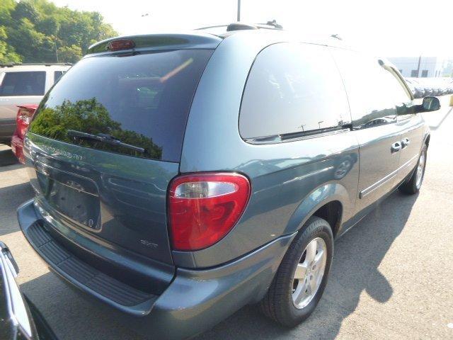 2006 Dodge Grand Caravan S