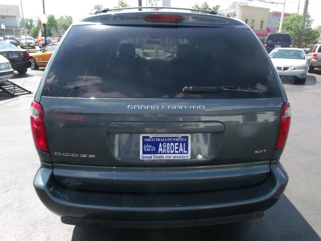 2006 Dodge Grand Caravan S