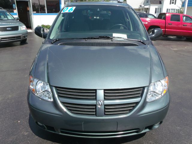 2006 Dodge Grand Caravan S