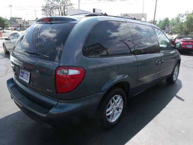 2006 Dodge Grand Caravan S