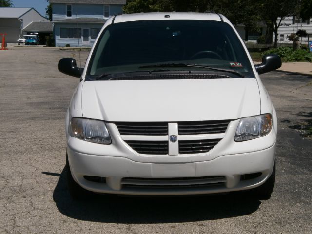 2006 Dodge Grand Caravan SE