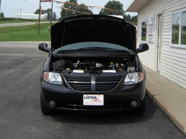 2006 Dodge Grand Caravan XLT Longbed