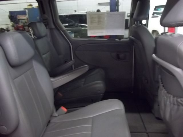 2006 Dodge Grand Caravan S