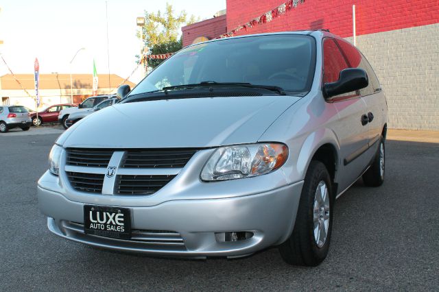 2006 Dodge Grand Caravan SE