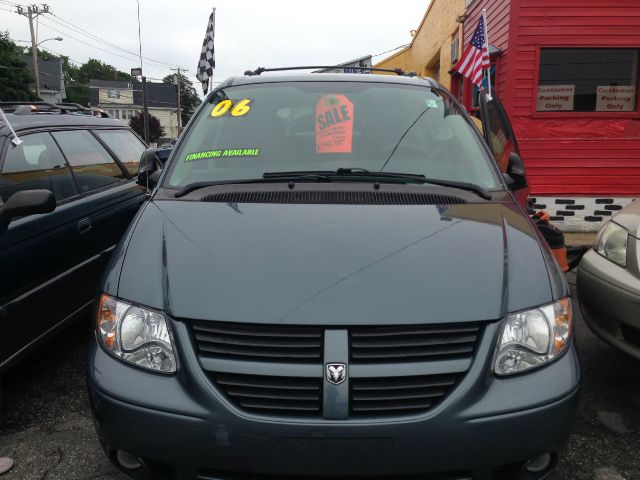 2006 Dodge Grand Caravan S