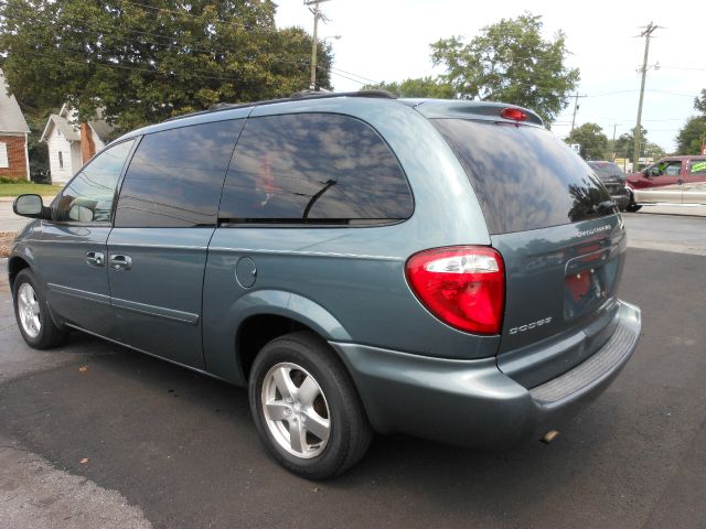 2006 Dodge Grand Caravan S