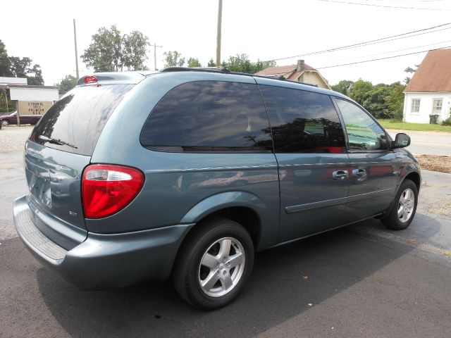 2006 Dodge Grand Caravan S