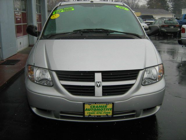 2006 Dodge Grand Caravan SE