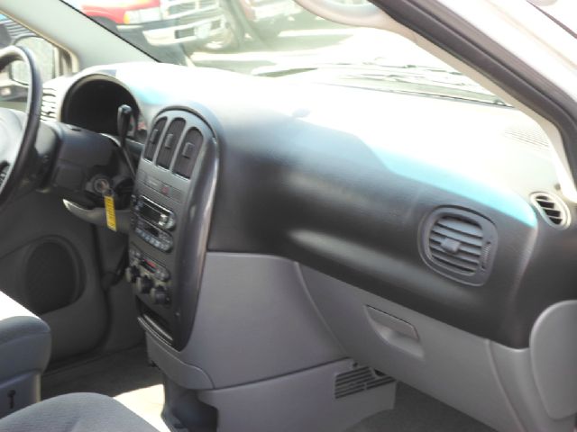 2006 Dodge Grand Caravan S