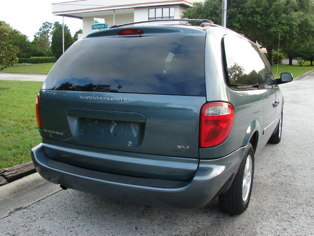 2006 Dodge Grand Caravan S