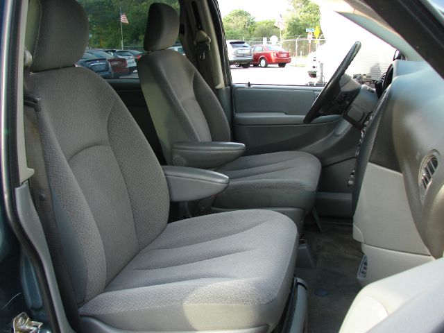 2006 Dodge Grand Caravan S