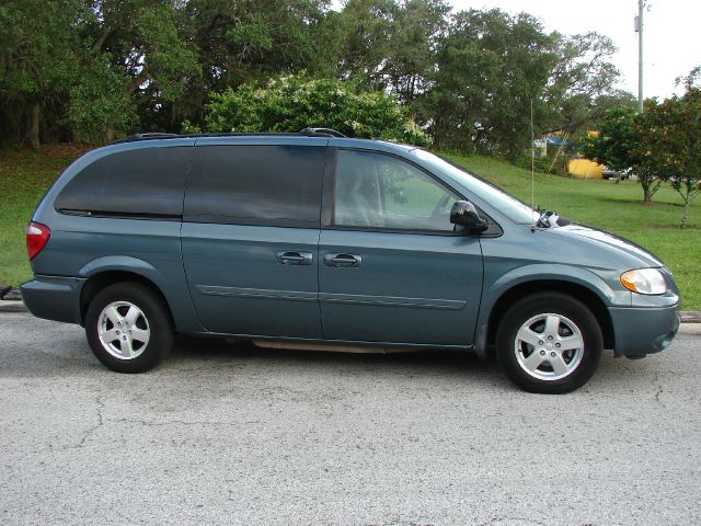 2006 Dodge Grand Caravan S