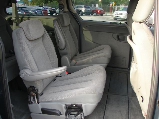 2006 Dodge Grand Caravan S