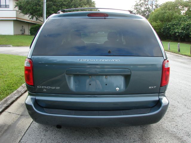 2006 Dodge Grand Caravan S