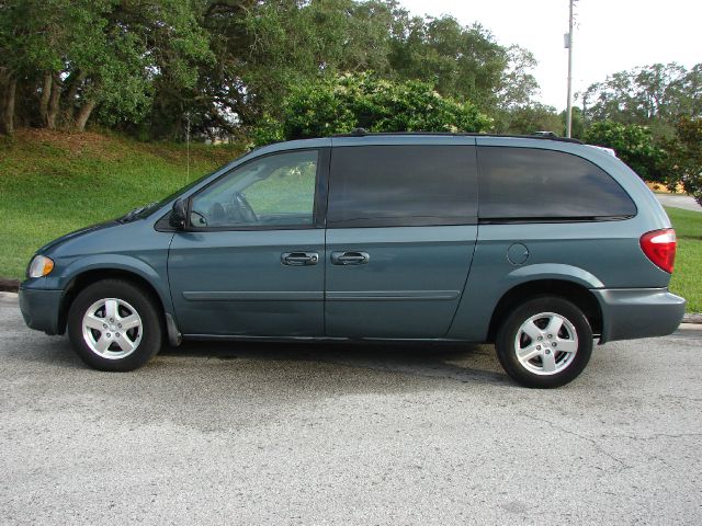 2006 Dodge Grand Caravan S