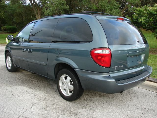 2006 Dodge Grand Caravan S