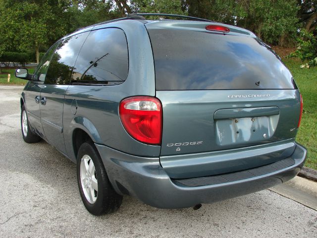 2006 Dodge Grand Caravan S