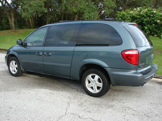 2006 Dodge Grand Caravan S