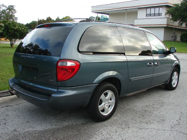 2006 Dodge Grand Caravan S